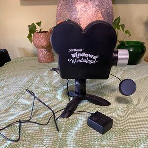 Star Shower Window Wonderland Holiday Projector (ABC)